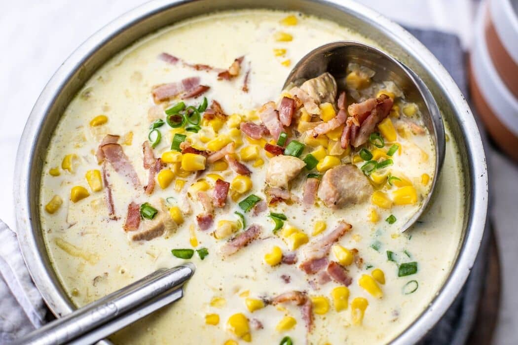 creamy chicken and sweetcorn soup